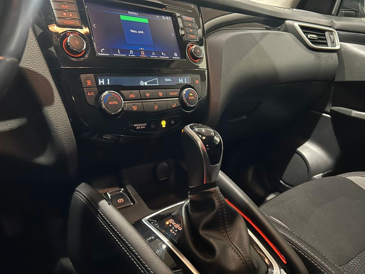 Nissan Qashqai 1.5 dCi 115 CV AUTOCARRO N1