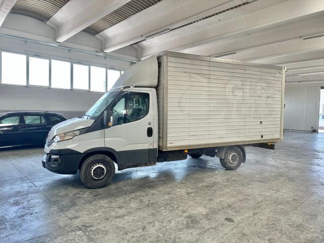 IVECO Daily 35S12 2.3 116CV HPT PL CABINATO CAMBIO MANUALE