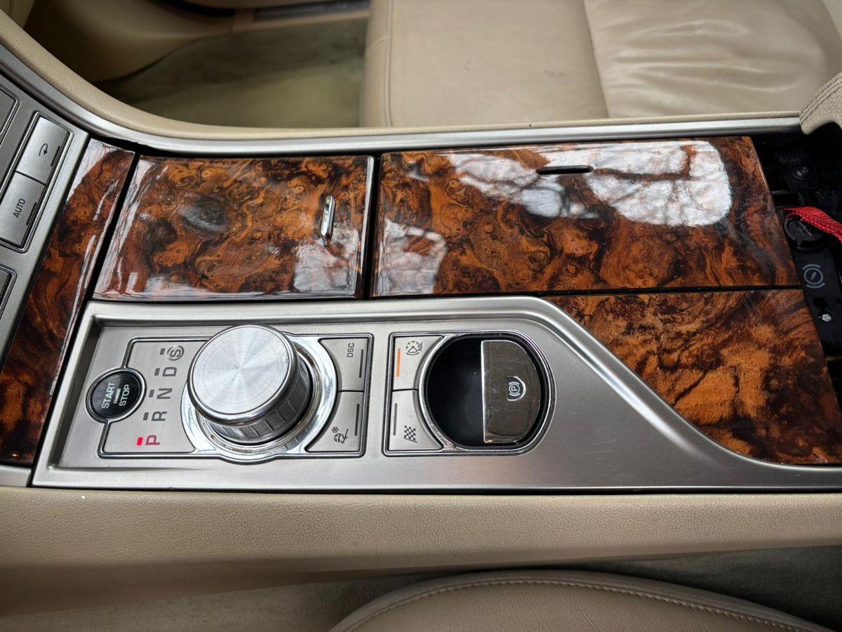 Jaguar XF 3.0 D 241cv V6 Luxury