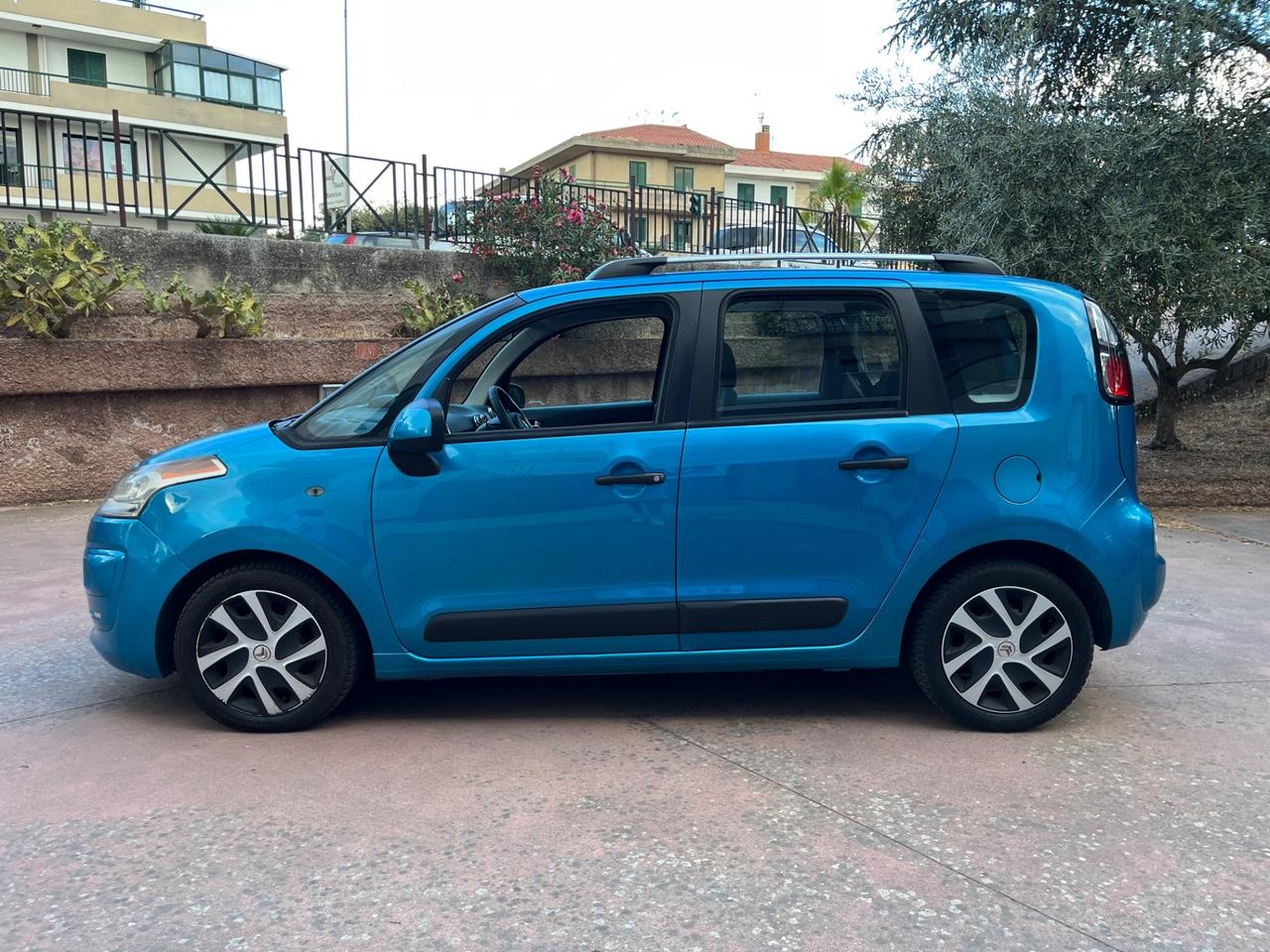 Citroen C3 Picasso 1.4 VTi GPL - 2011