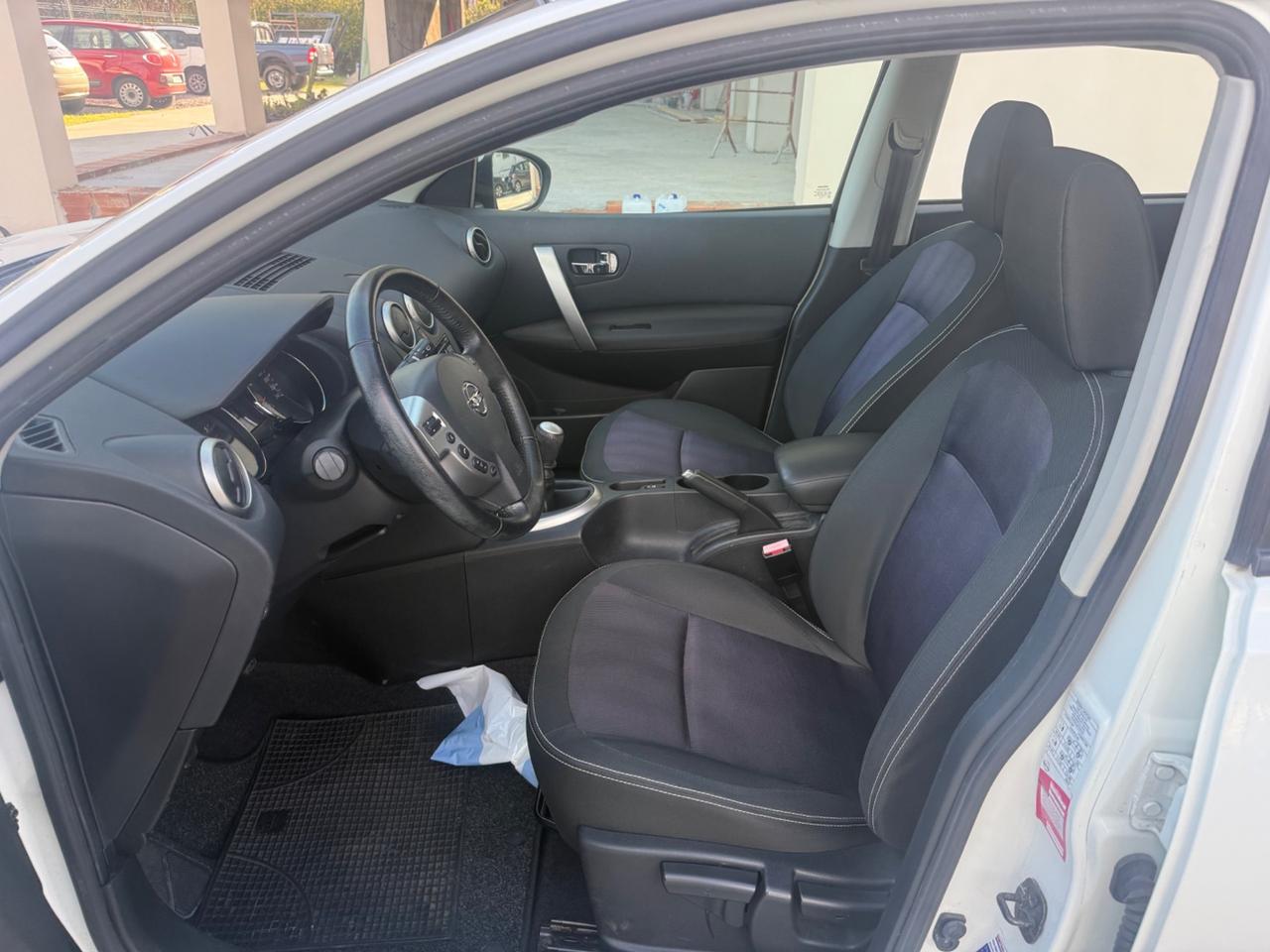 Nissan Qashqai 1.6 dCi DPF Tekna