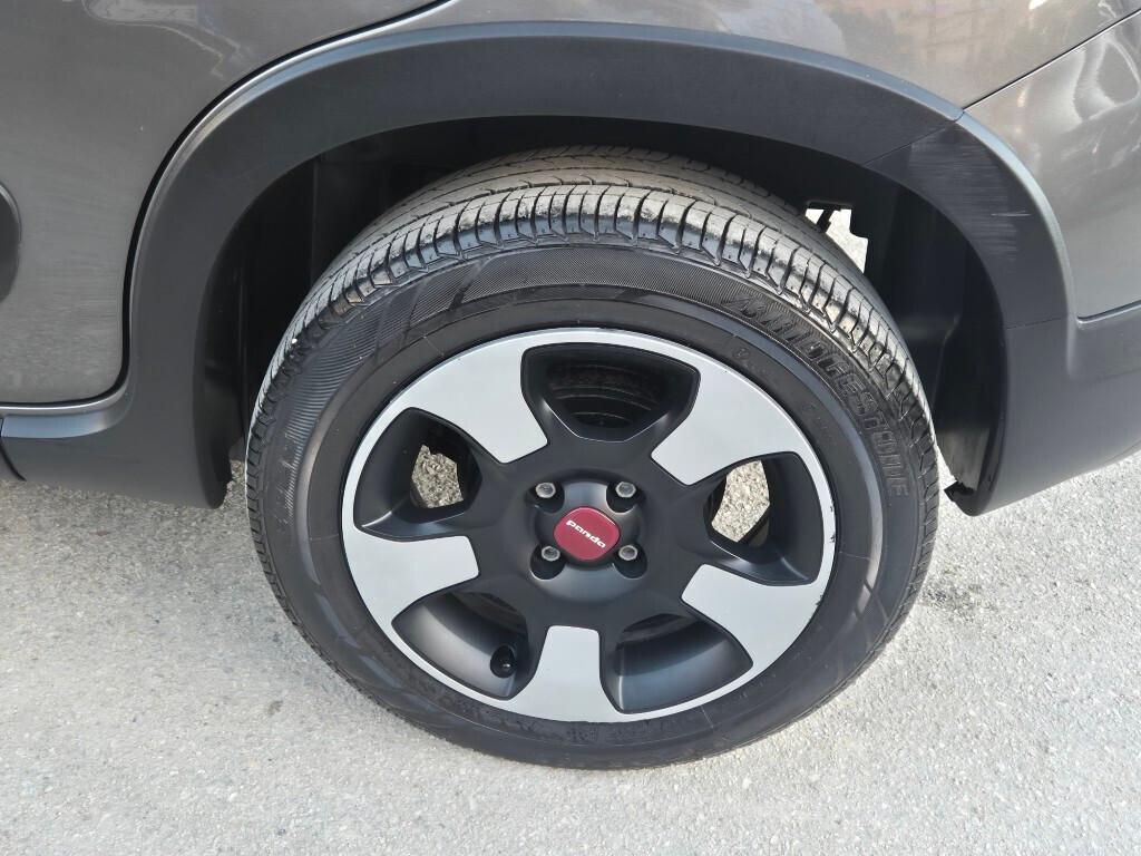 Fiat Panda CROSS 1.0 FireFly CROSS Hybrid