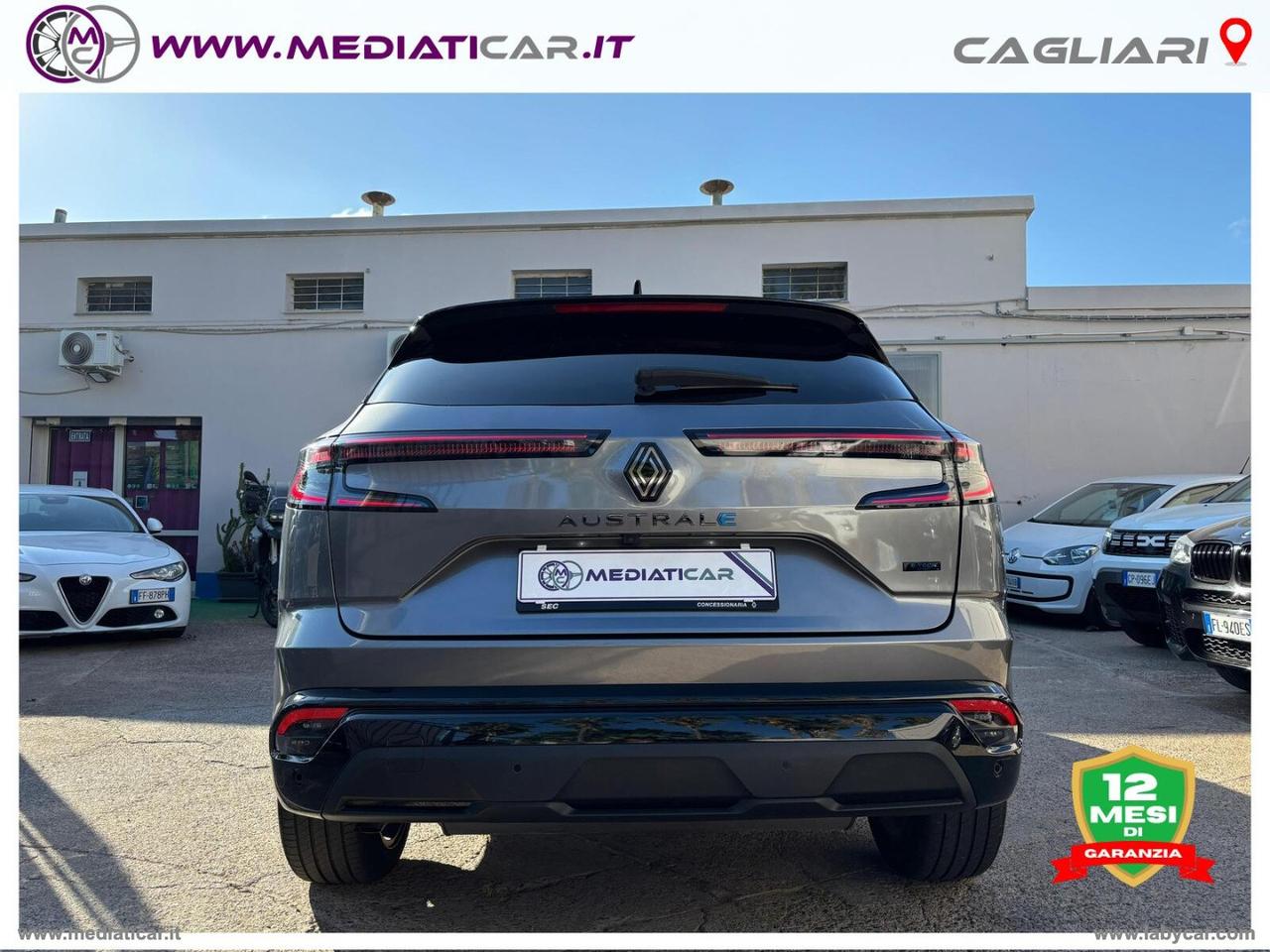 RENAULT Full Hybrid E-Tech 200 Techno