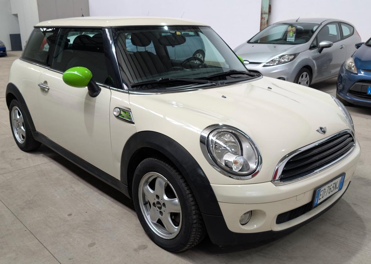 Mini 1.4 16V One (55kW)