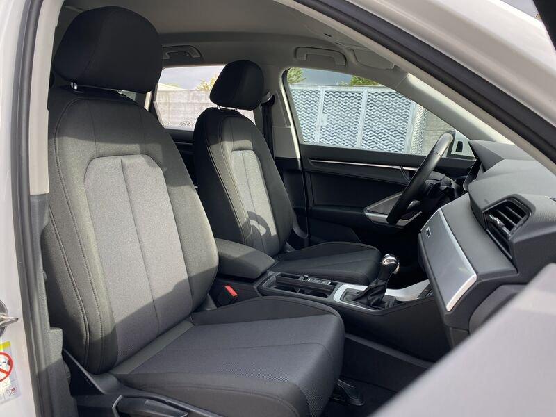 Audi Q3 Business 2.0 TDI 150CV S-Tronic 35