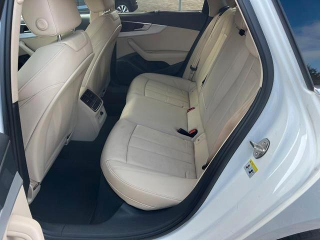 Audi A4 Avant 40 TDI S tronic line edition - PREZZO CON FINANZIAMENTO