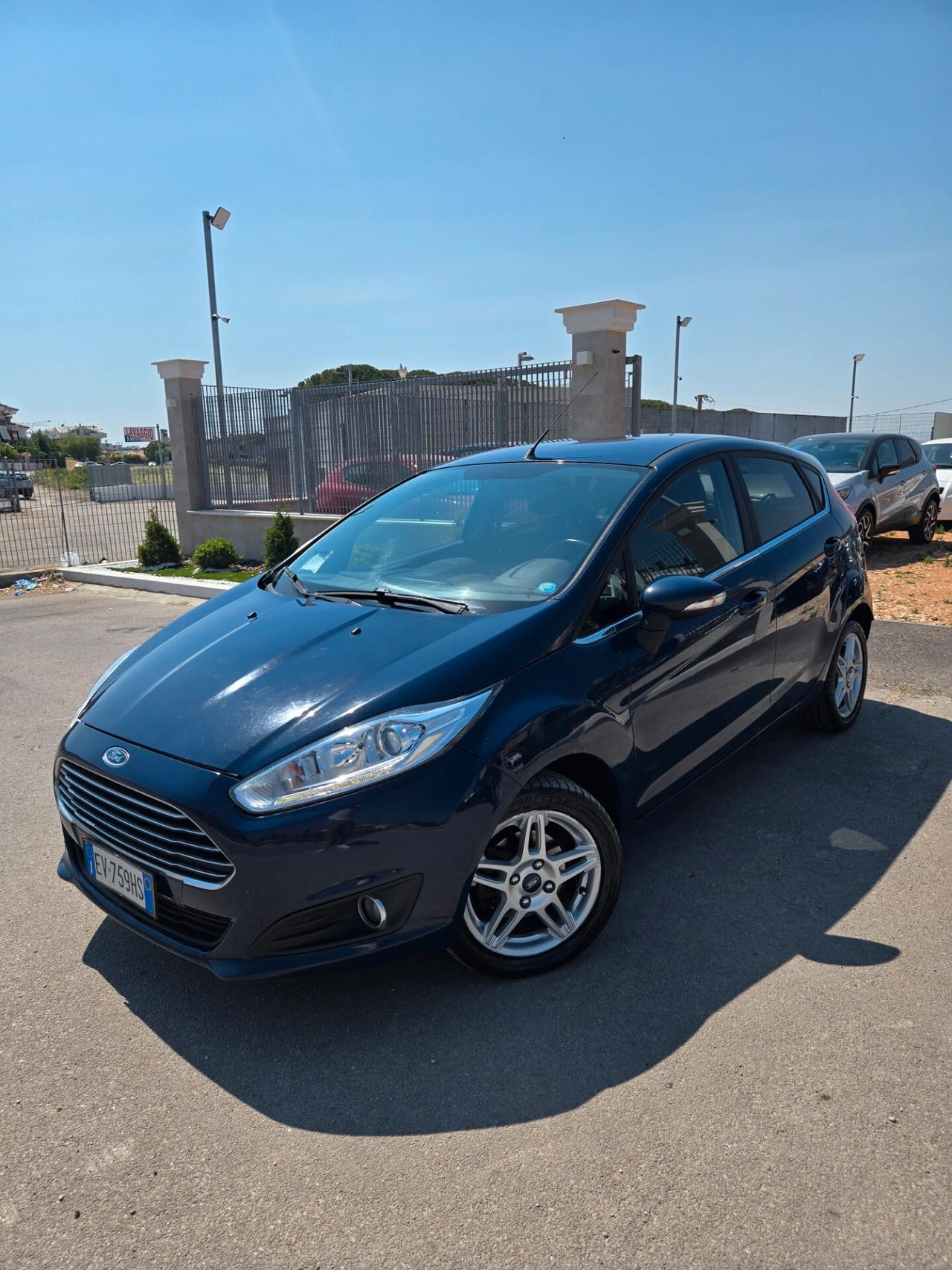Ford Fiesta 1.4 5p. Bz.- GPL Titanium