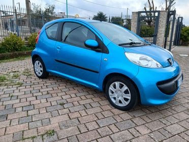 Peugeot 107 1.0 68CV 3p. Sweet Years