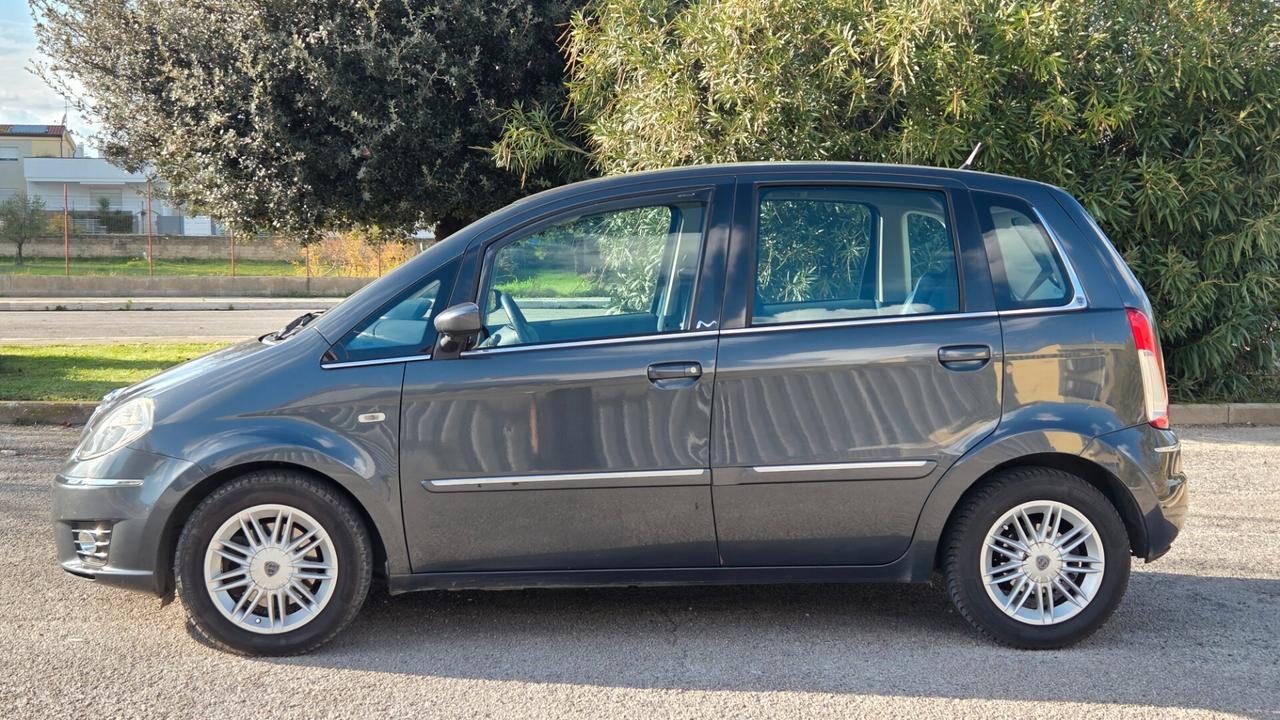 Lancia MUSA 1.6 Multijet Oro Plus