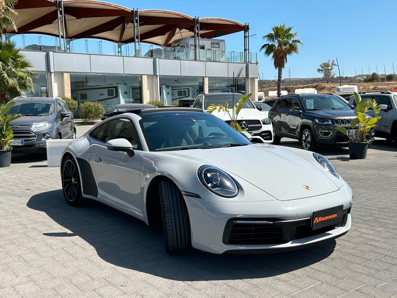 Porsche 911 992 Coupe 3.0 Carrera 4S auto