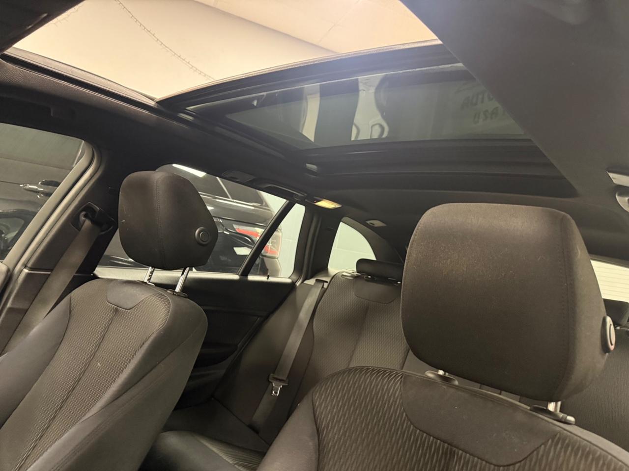 Bmw 318 318d Touring Business aut. *Tetto Apribile 143CV