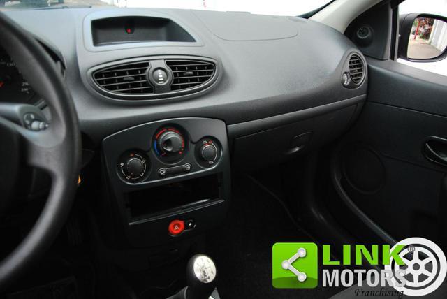 RENAULT Clio Van 1.5 Dci 75CV 2013 - AUTOCARRO