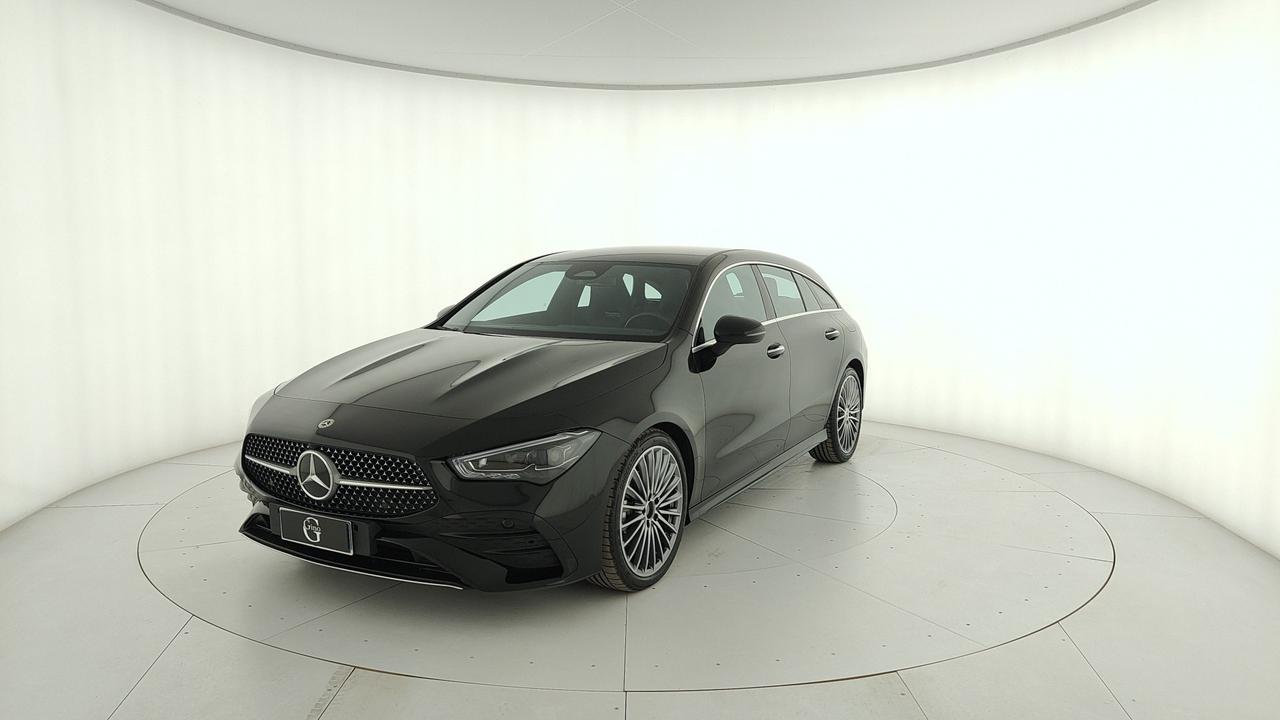 Mercedes-Benz CLA Shooting Brake 180 d AMG Line Advanced Plus auto