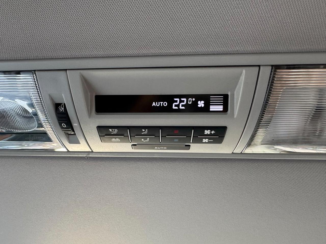 Volkswagen Multivan T5 2.0 tdi Highline 140cv dsg