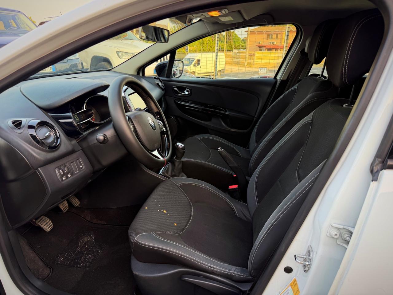 Renault Clio 1.5 dCi 8V 90CV EDC 5 porte Energy