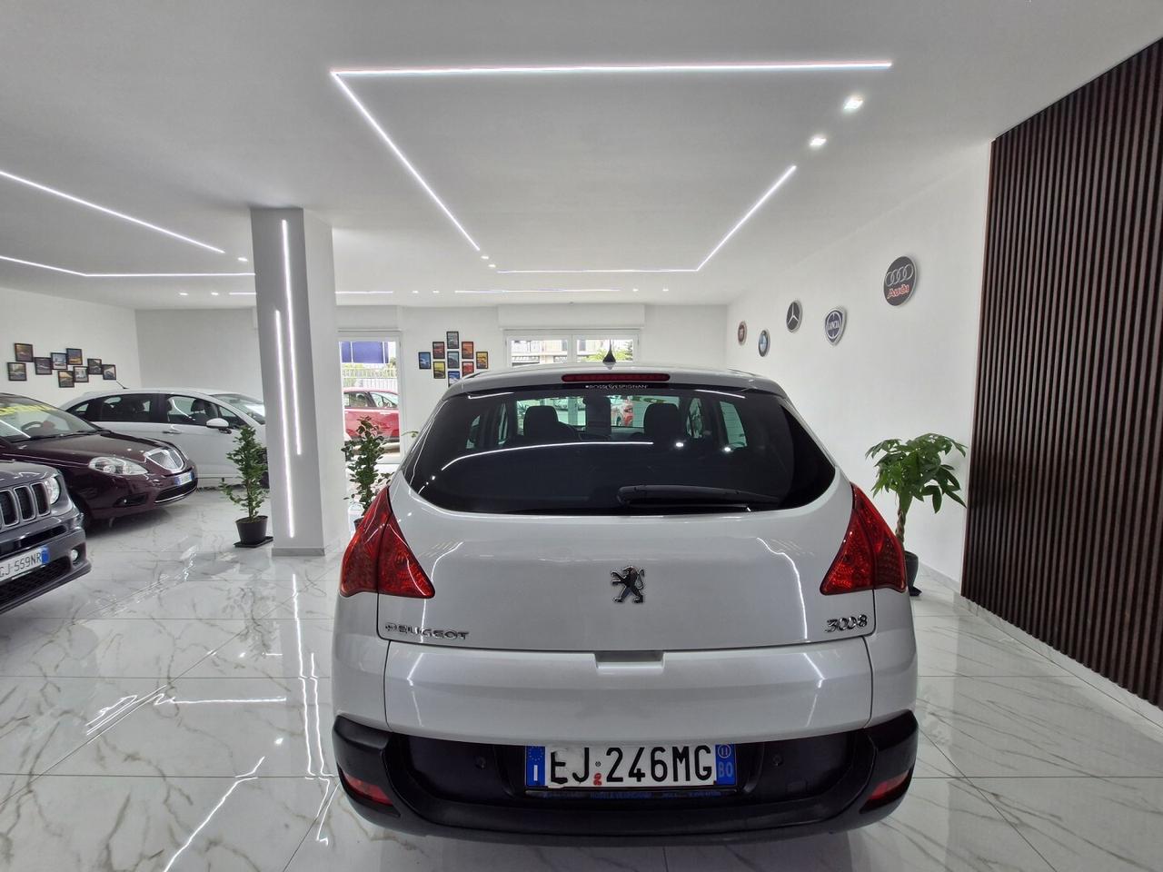 PEUGEOT 3008 1.6 Hdi 110CV Allure BIANCO PERLATO
