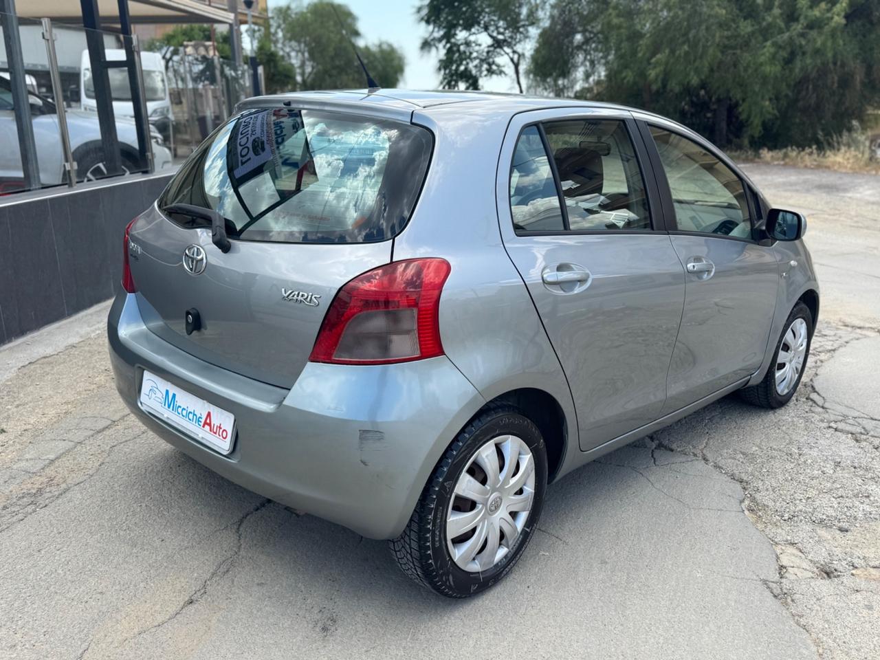 TOYOTA YARIS 1.4 D-4D AUTOMATICA SOL