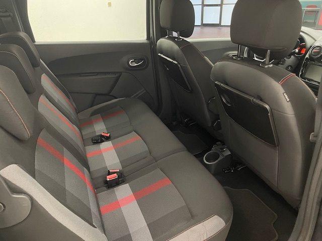 DACIA Lodgy - Stepway 1.5 blue dci Techroad 115cv 7p.ti