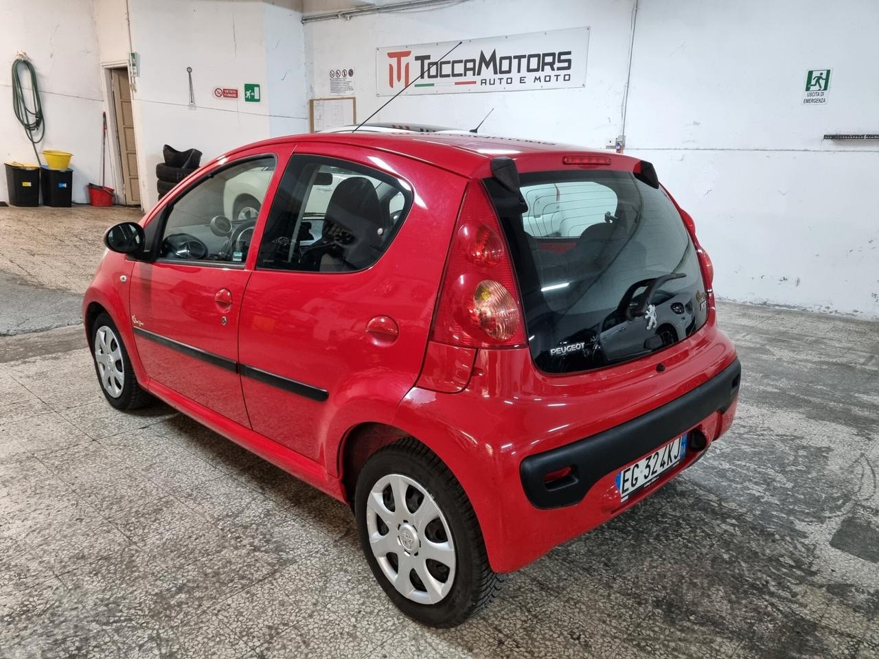 Peugeot 107 1.0 68CV 5p. Sweet Years