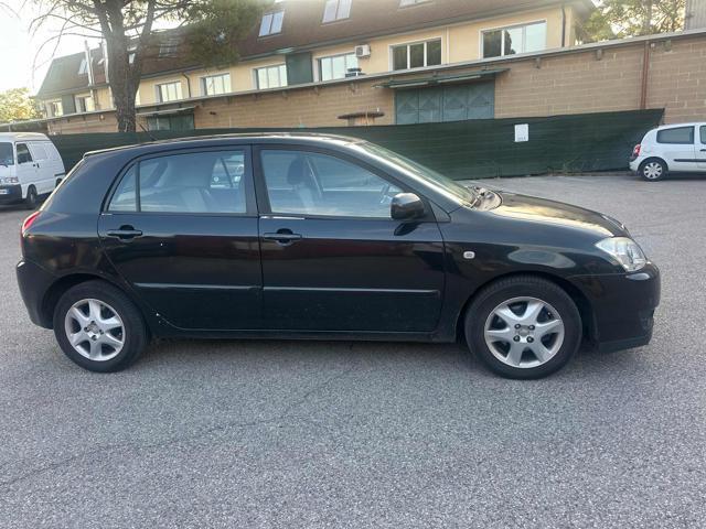 TOYOTA Corolla 130,510km come nuovo 2.0 16V D-4D 5 porte Sol ESP