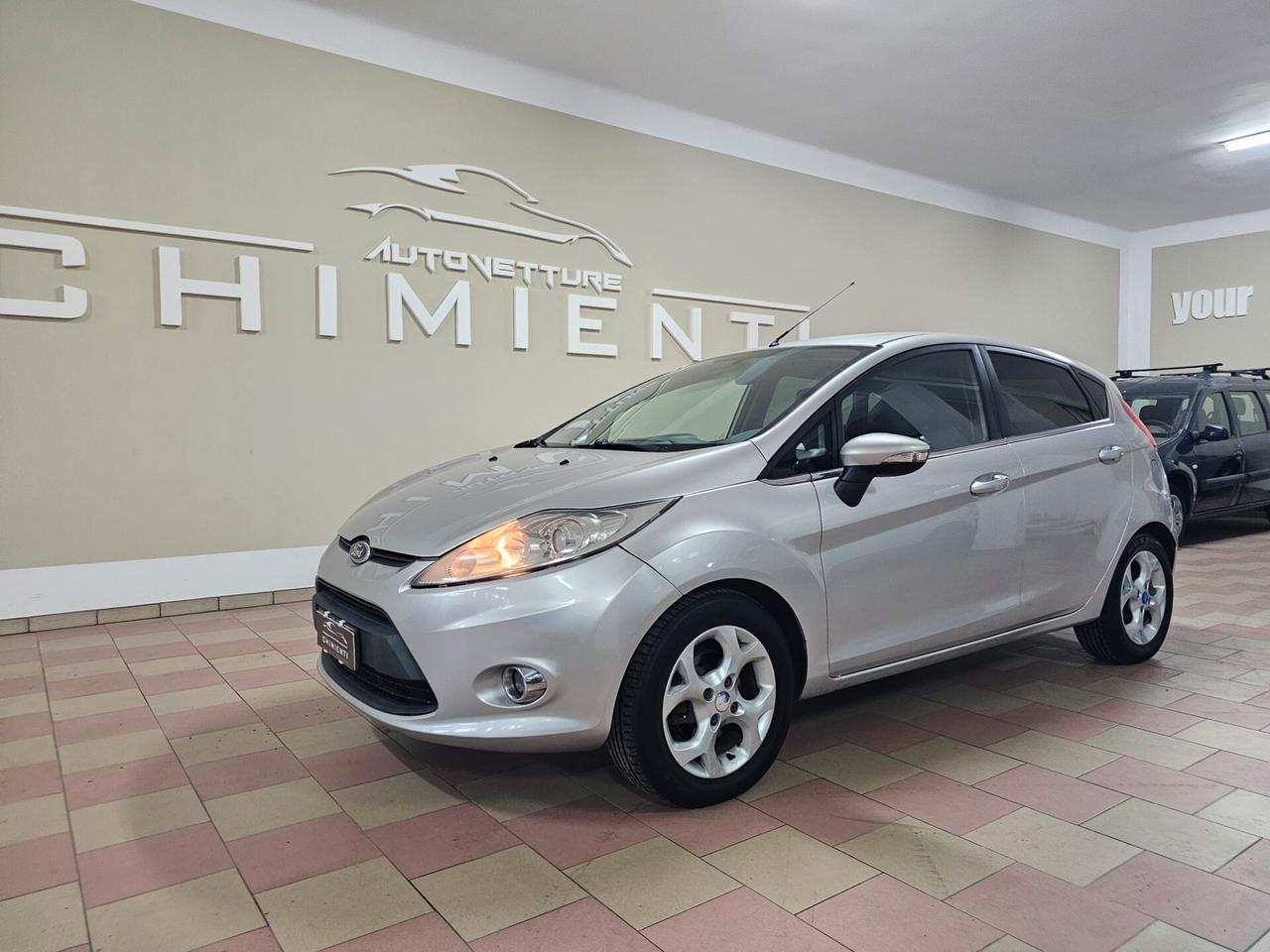 Ford Fiesta 1.2 82 CV 5 porte Titanium GPL