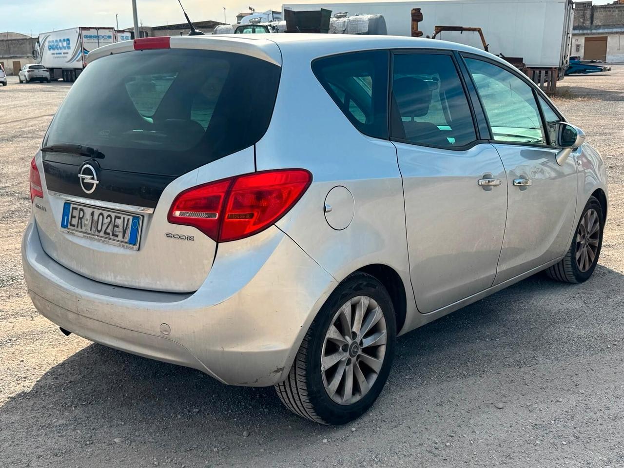 Opel Meriva 1.3 CDTI 95CV ecoFLEX Cosmo