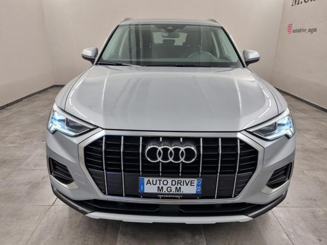 AUDI Q3 35 TDI S tronic Business Advanced