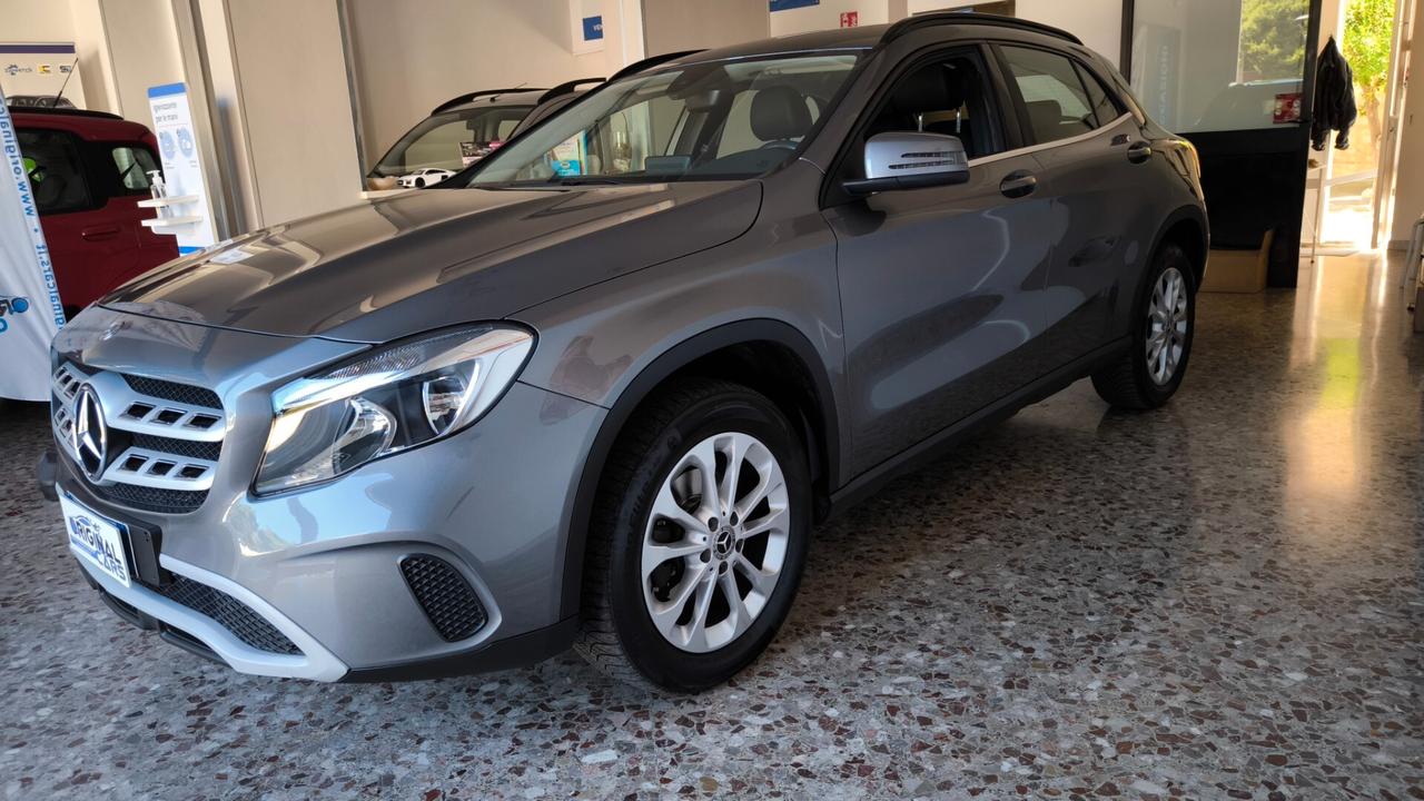 Mercedes-benz GLA 180 d Business