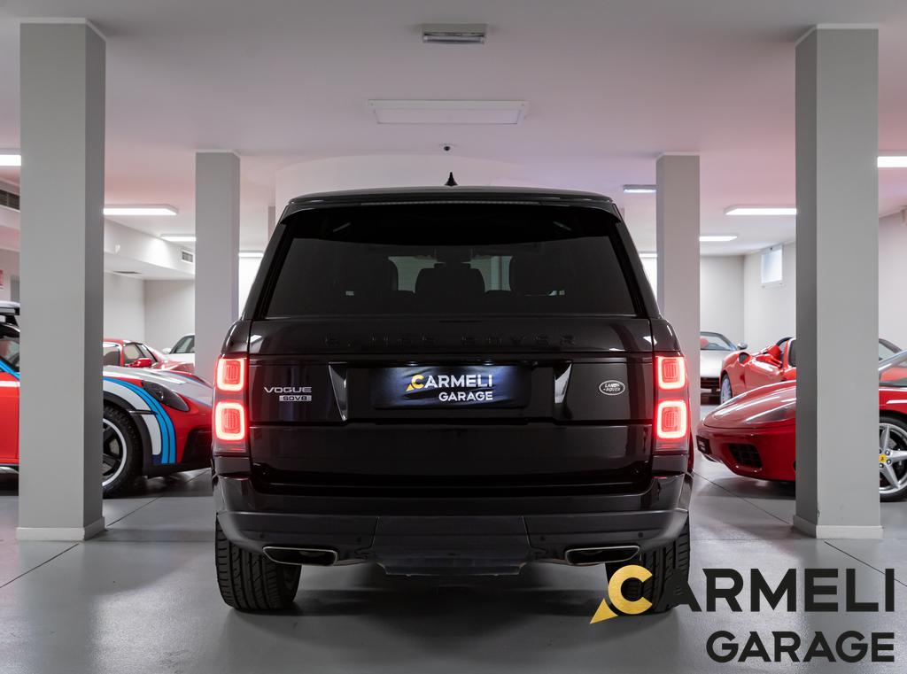Land Rover Range Rover 4.4 SDV8 Vogue