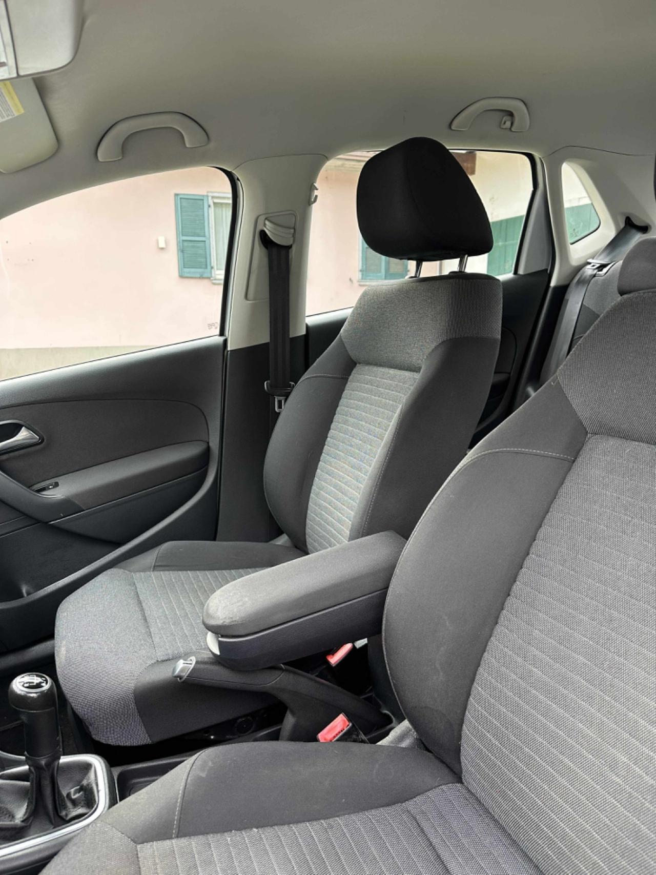 Volkswagen POLO 1.6 TDI DPF 5P NEOPAT KMCERT GARANZ UNICOPR