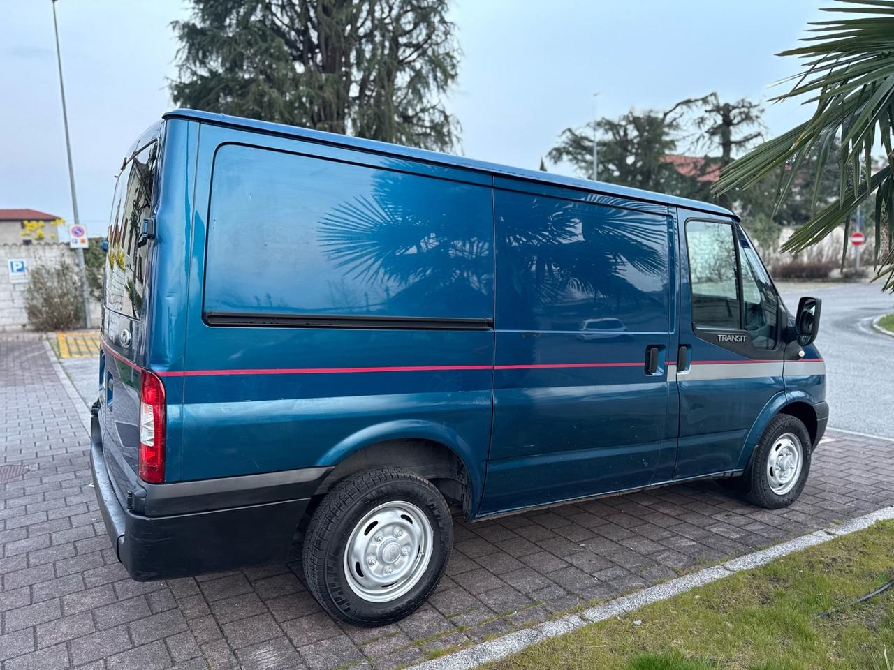 FORD TRANSIT 300S 2.2 TDCi 110CV