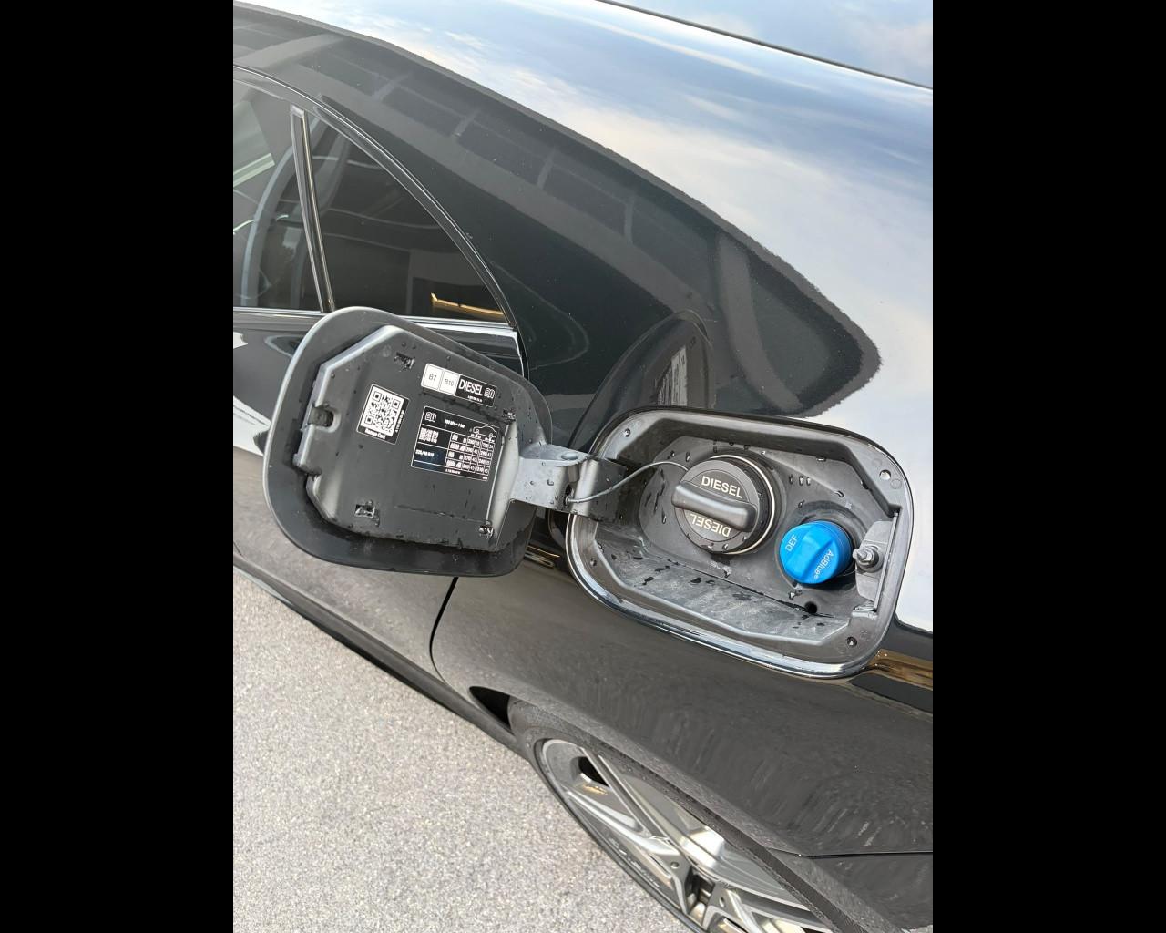 Mercedes-Benz CLA Coupe - C118 - CLA Coupe 200 d Premium auto