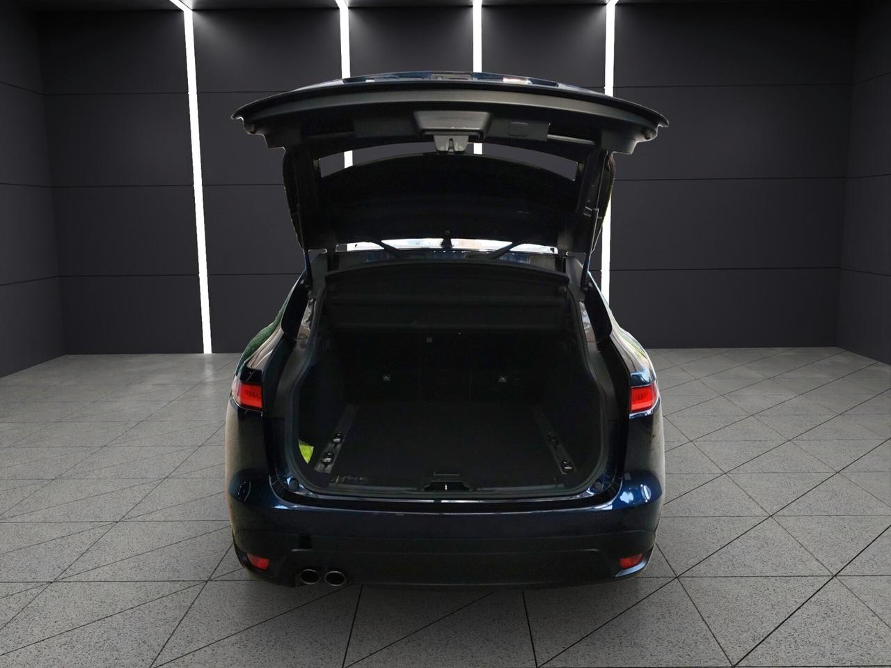 JAGUAR F-Pace (X761) F-Pace 2.0 D 180 CV ...