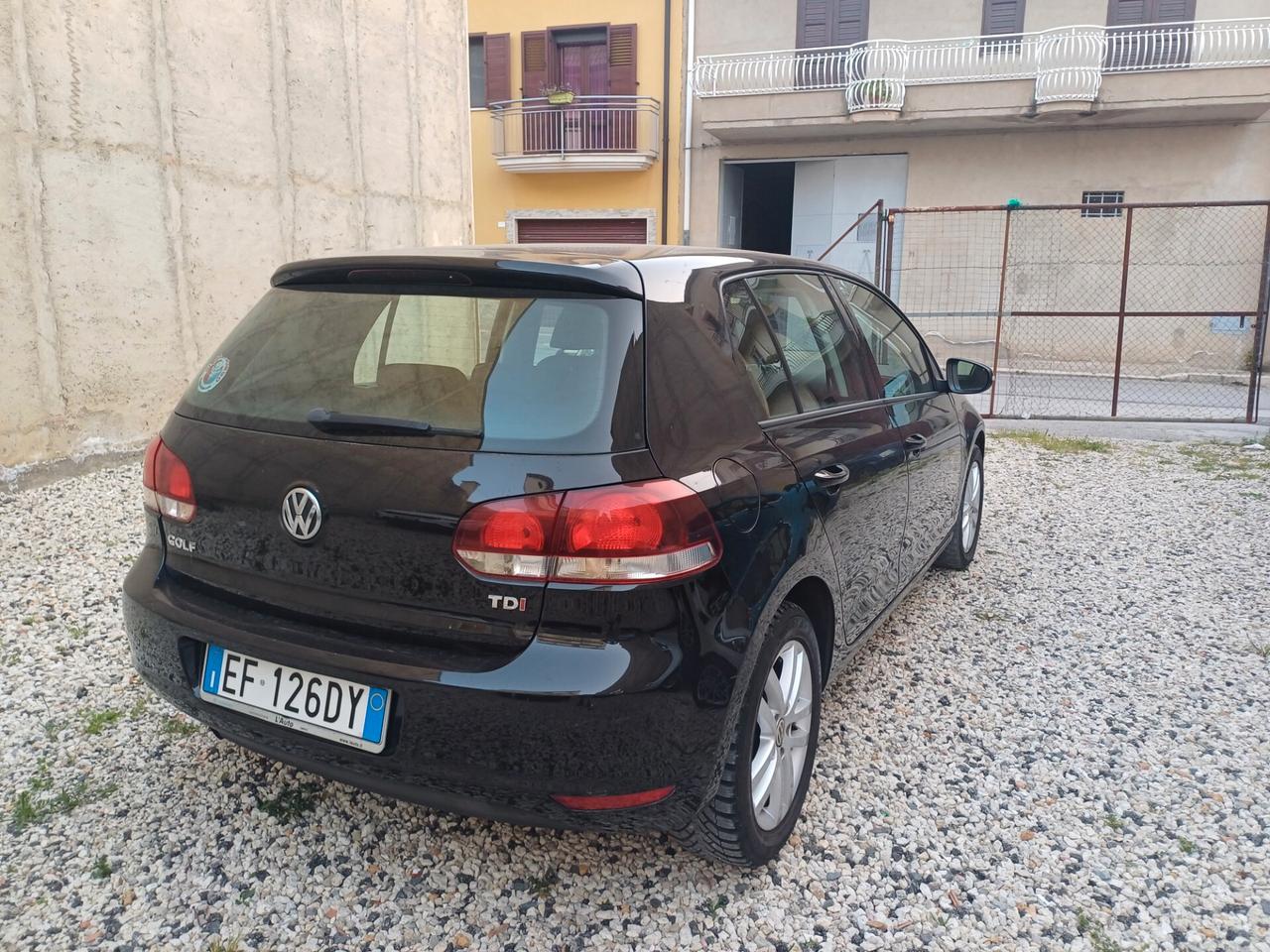 Volkswagen Golf 1.6 TDI DPF 5p. Highline