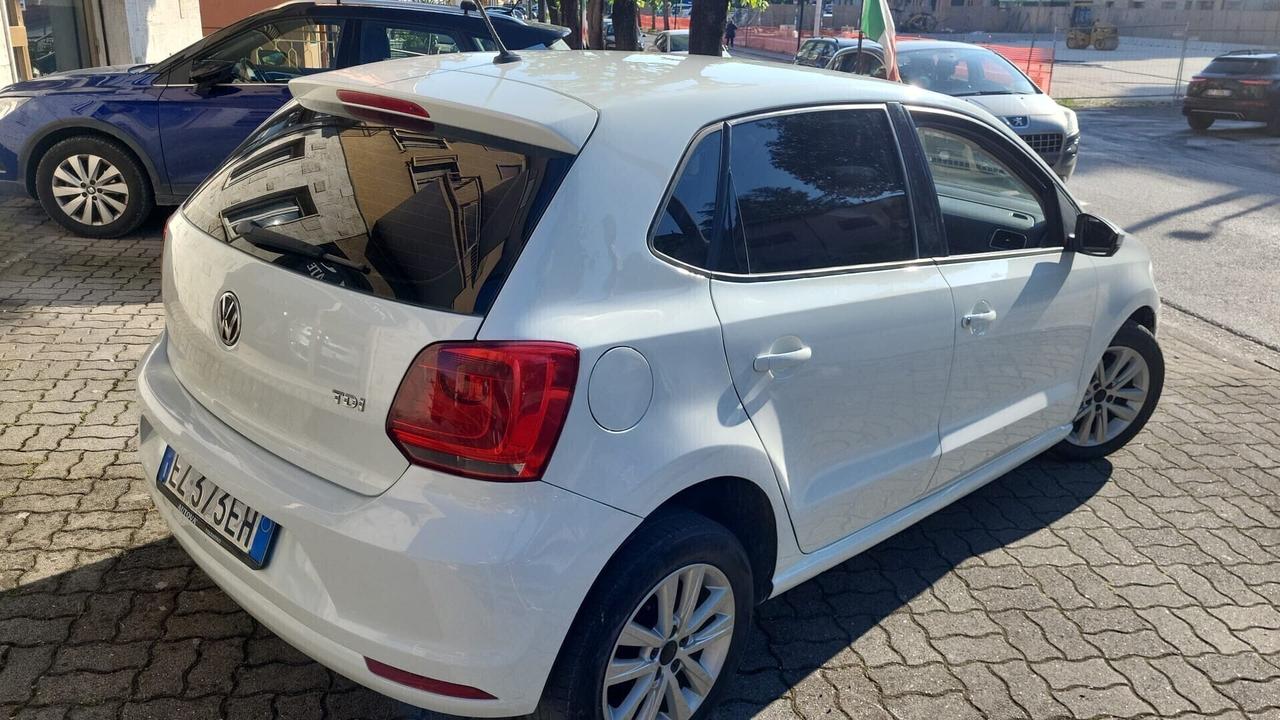 VOLKSWAGEN POLO 1,4 TDI-UNICO PROP-EURO 6-3 REVISI