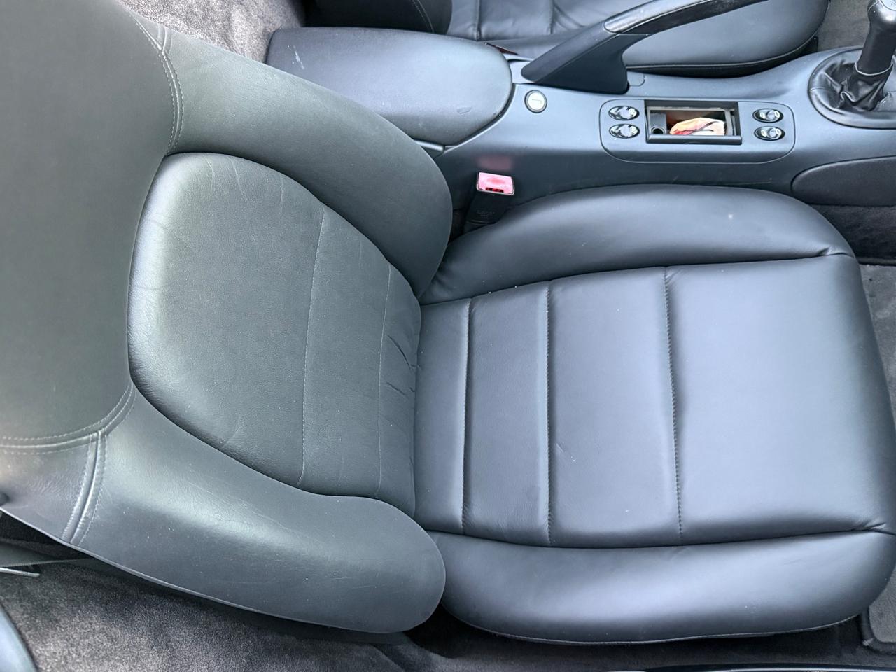 Porsche Boxster 2.5i 24V cat