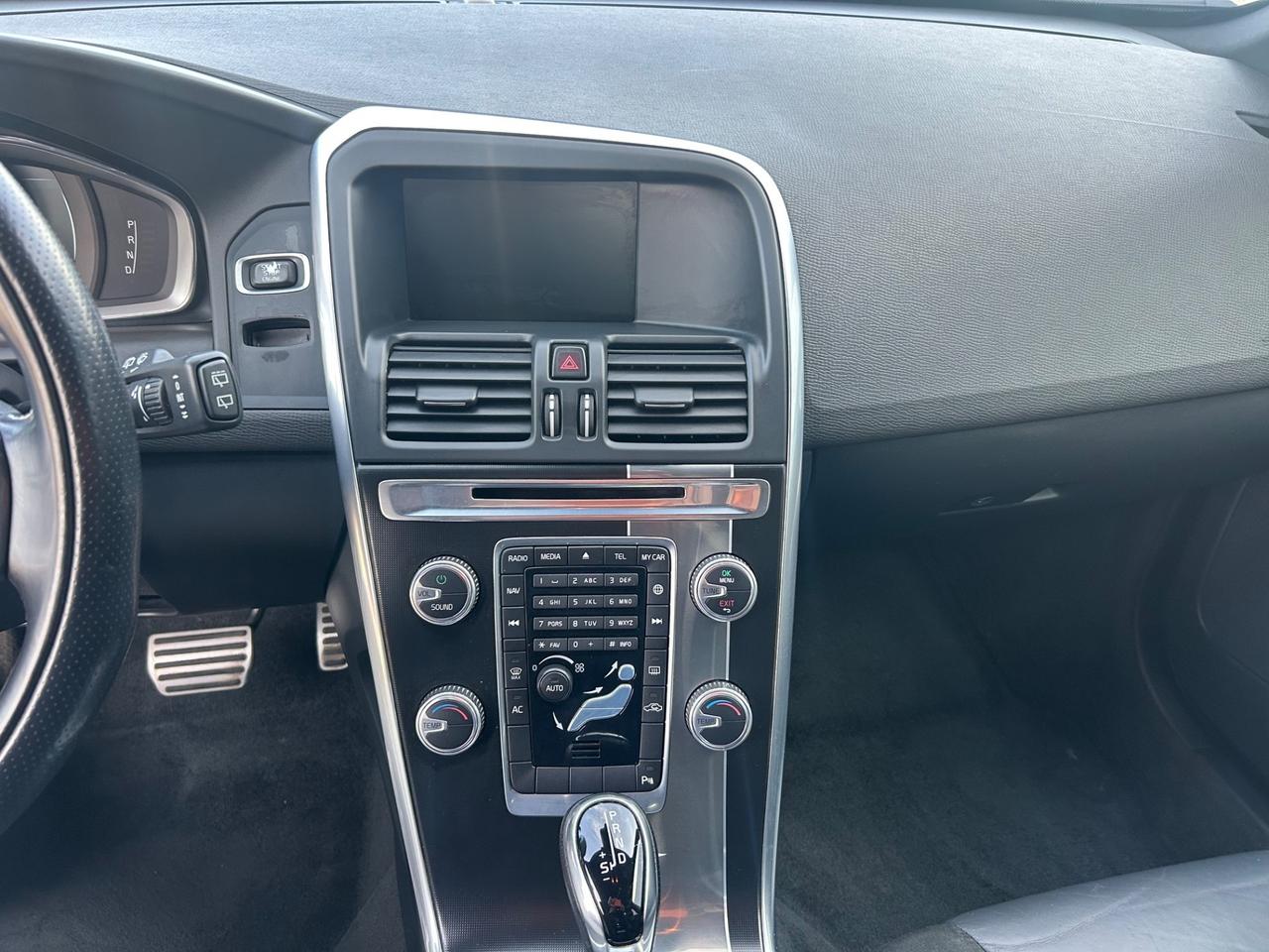 Volvo XC 60 XC60 D3 Geartronic R-design