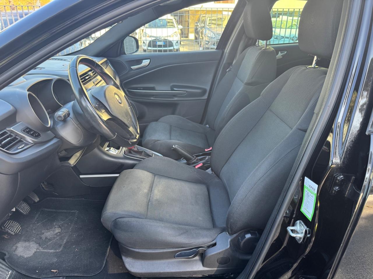 Alfa Romeo Giulietta 1.6 JTDm neopaten garanzia 12 mesi