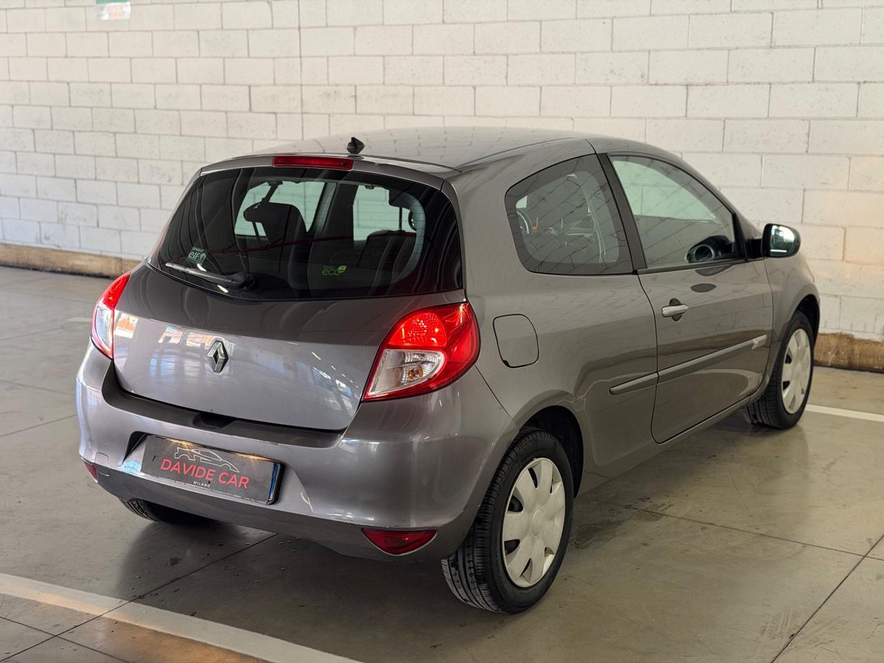 Renault Clio 1.2 16V 3 porte Dynamique