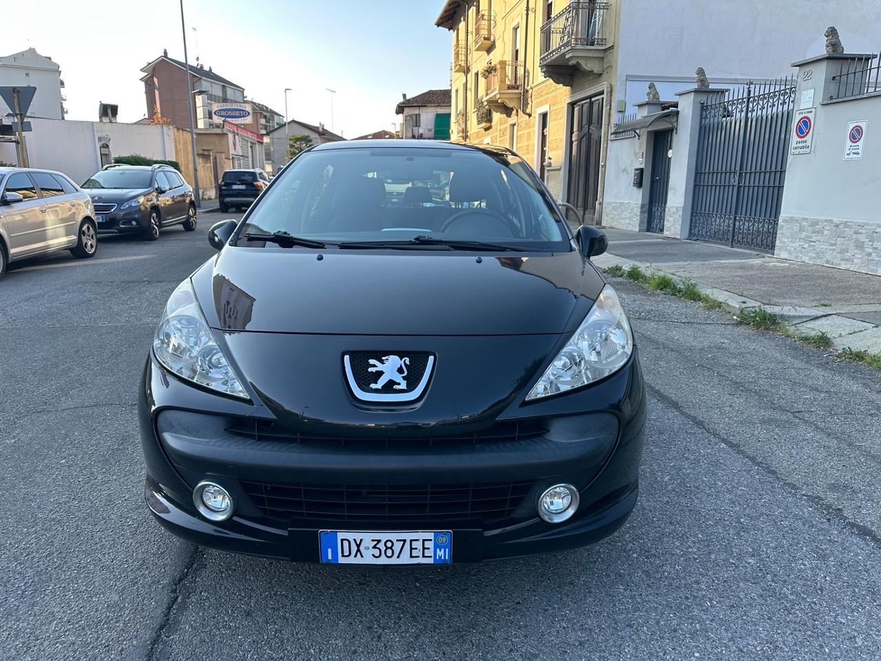 Peugeot 207 1.4 8V 75CV 5p. X Line ECO GPL