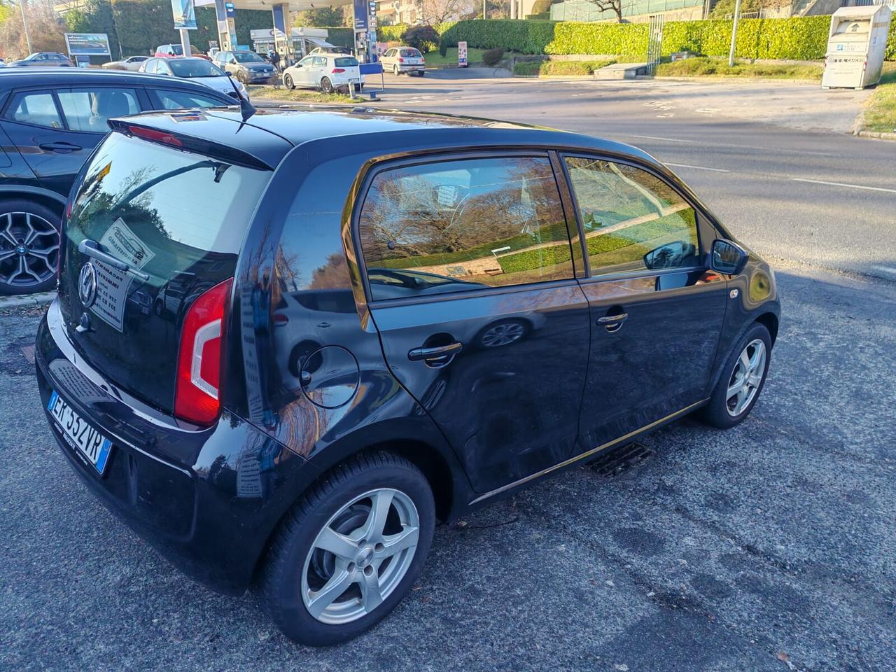 Volkswagen up! 1.0 5p. take