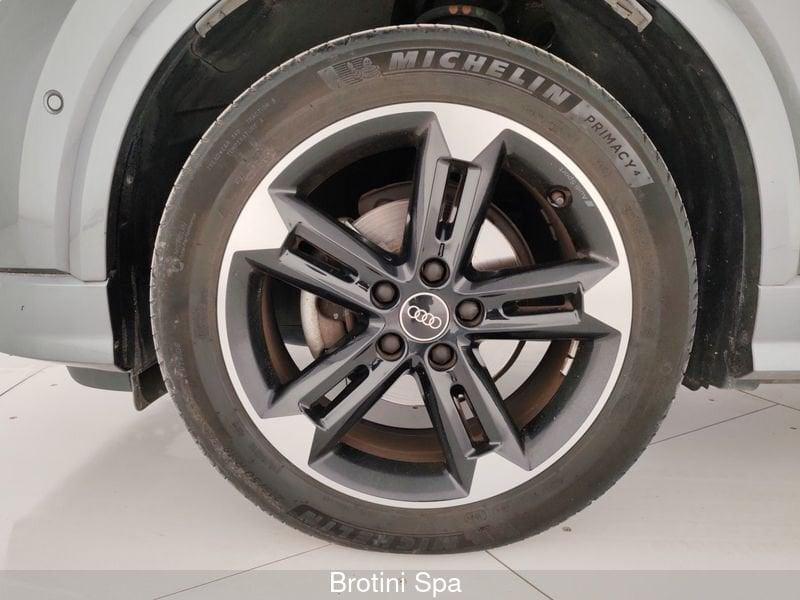 Audi Q2 Q2 30 TDI S line Edition