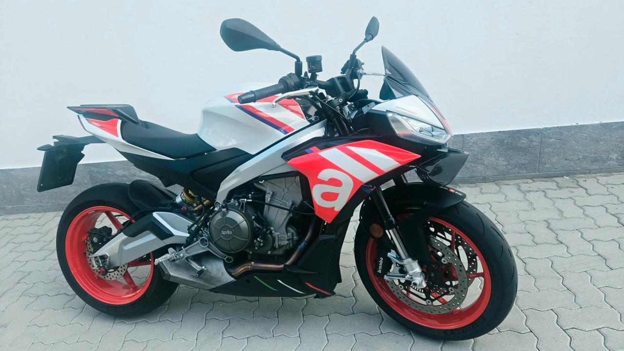 Aprilia Tuono 660 FACTORY