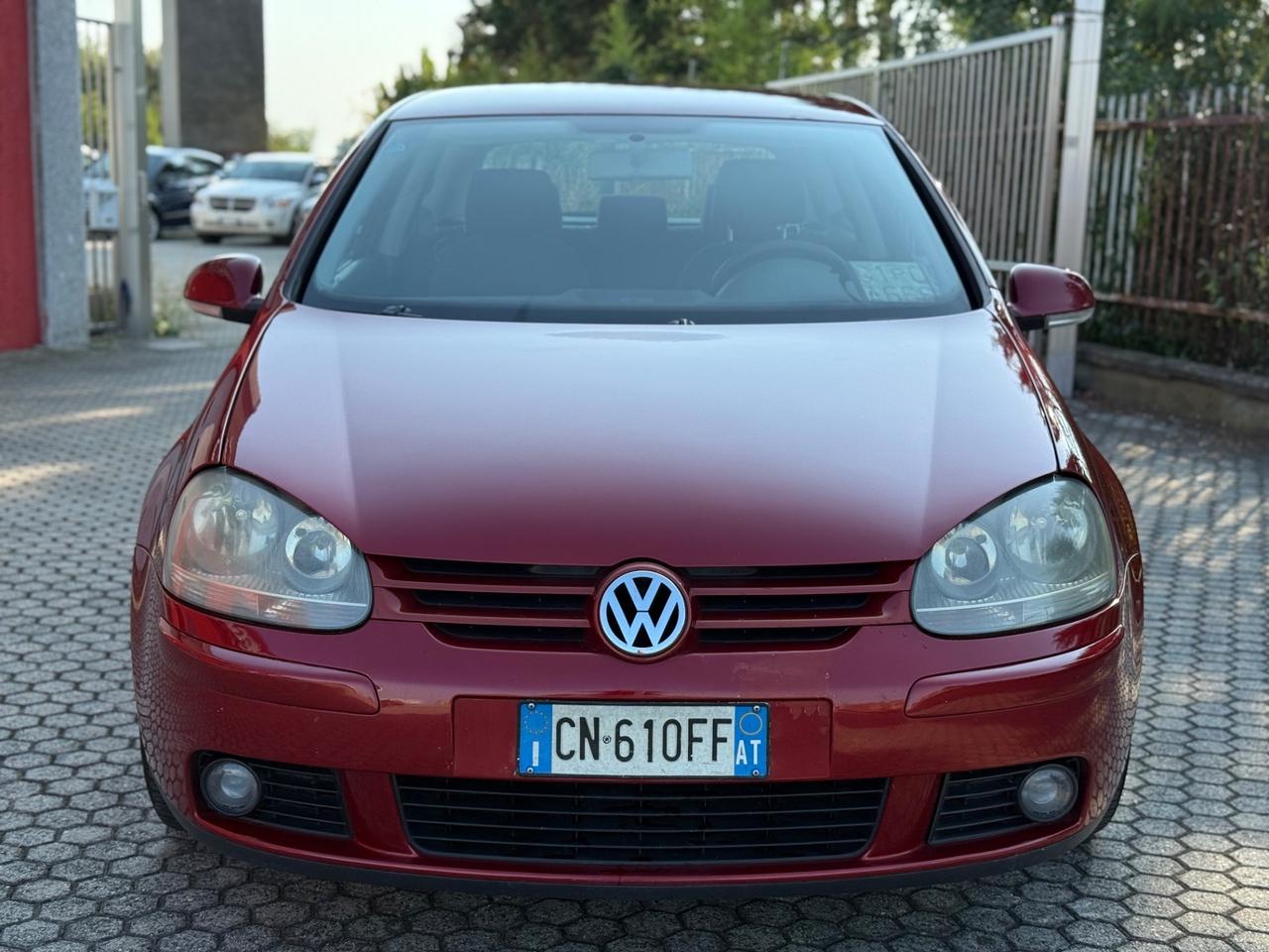 Volkswagen Golf 1.6 16V FSI 3p. Sportline