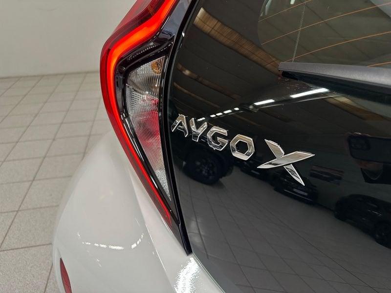 Toyota Aygo X Aygo X 1.0 VVT-i 72 CV 5 porte Active