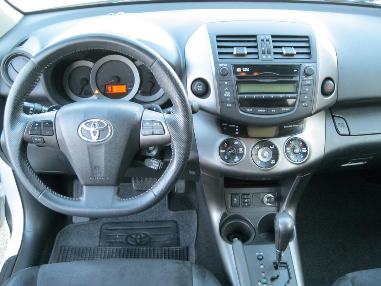 Toyota RAV 4 RAV4 Crossover 2.2 D-Cat A/T 150 CV Executive