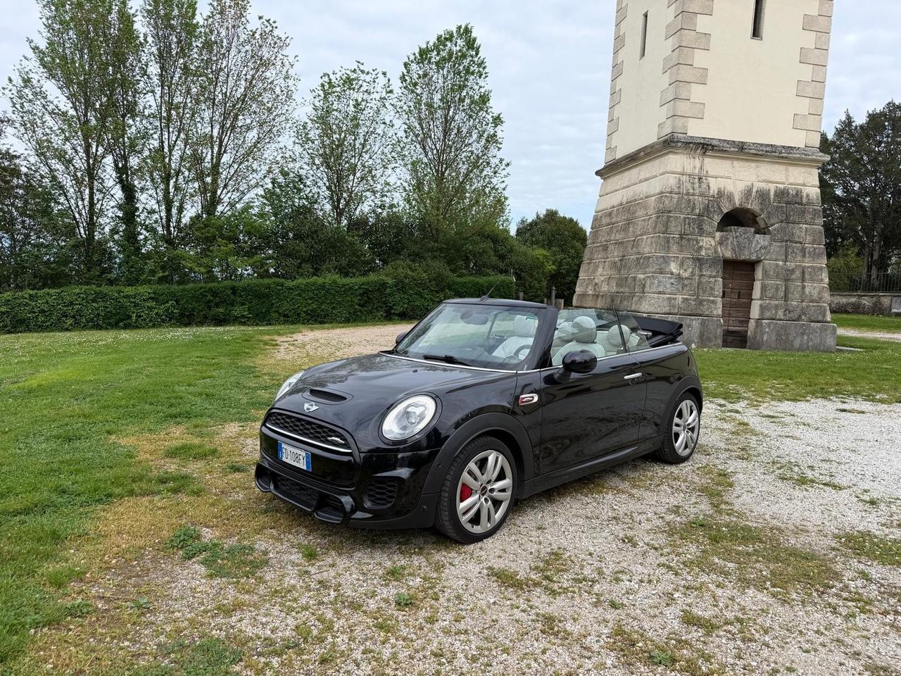Mini 2.0 John Cooper Works Hype Cabrio