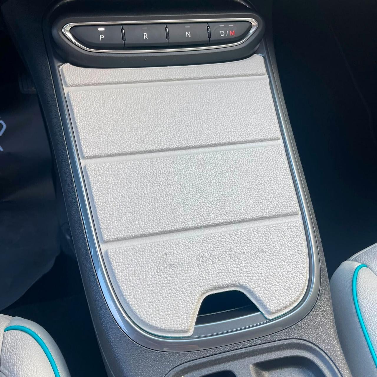 Fiat 600 Hybrid 101 CV DCT MHEV La Prima