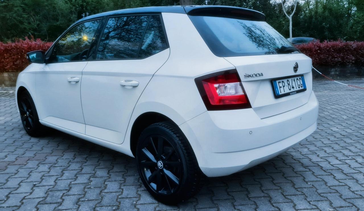 Skoda Fabia 1.0 MPI 75 CV Twin Color Design Edition Nero