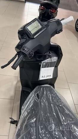 Peugeot Tweet 125 FL